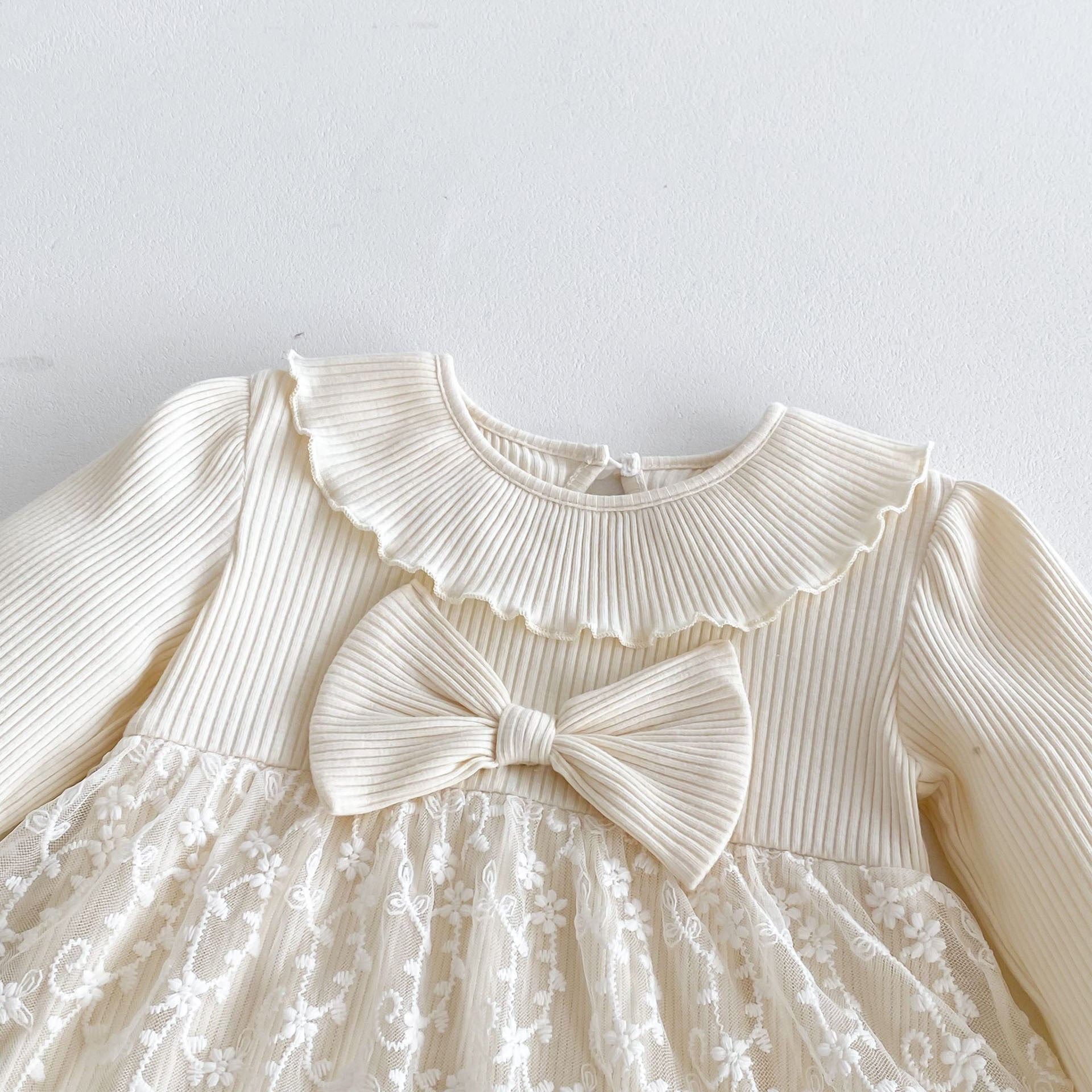 Spring Arrival Baby Girls Cute Floral Embroidered Tulle Long Sleeves Onesies-3