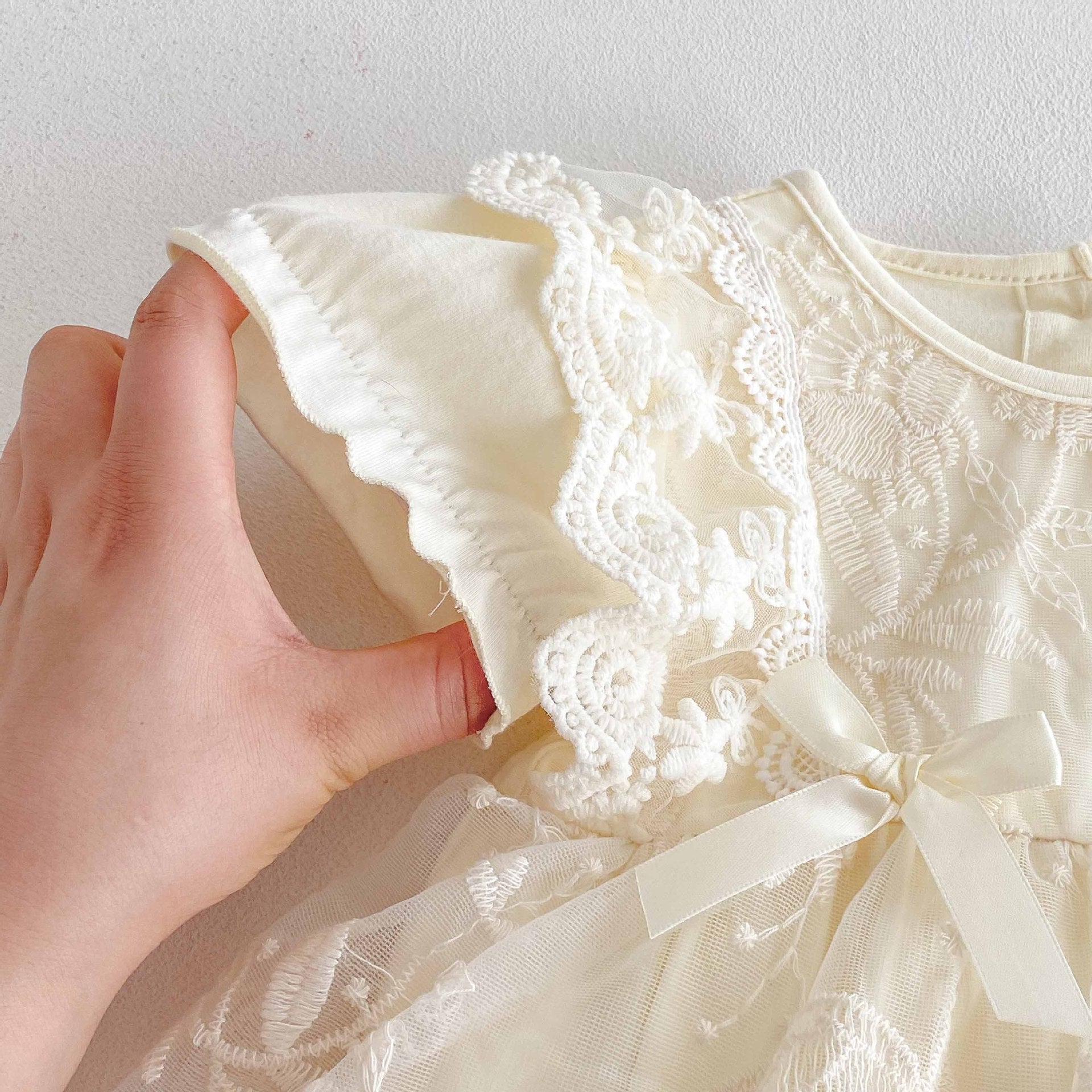 Summer Arrival Baby Girls Cute Solid Color Floral Embroidery Short Sleeves Dress Design Onesies-4